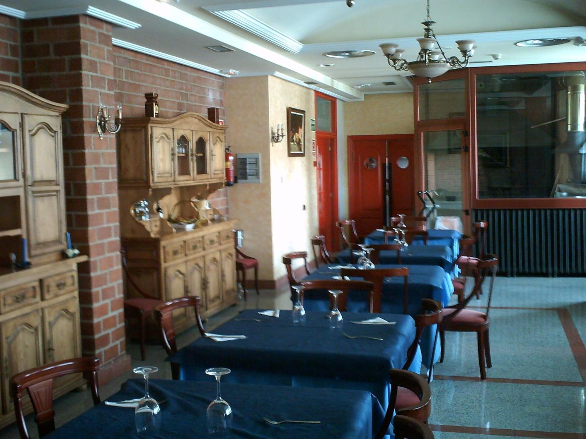 Hotel Villapaloma La Virgen del Camino Extérieur photo