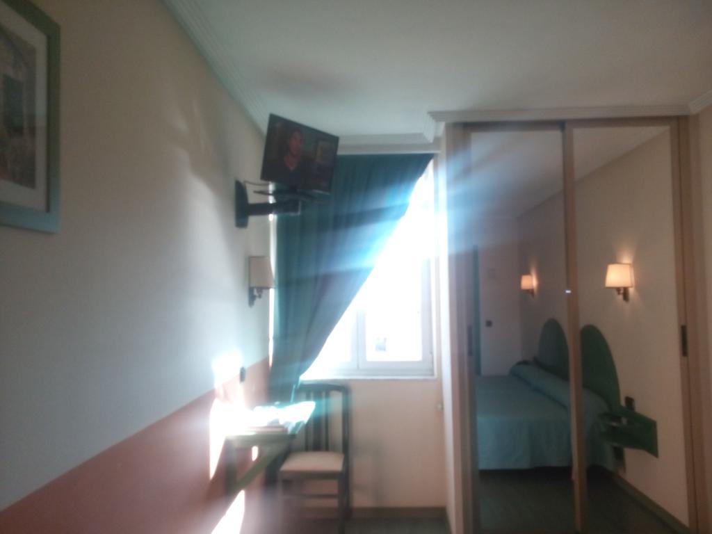 Hotel Villapaloma La Virgen del Camino Chambre photo