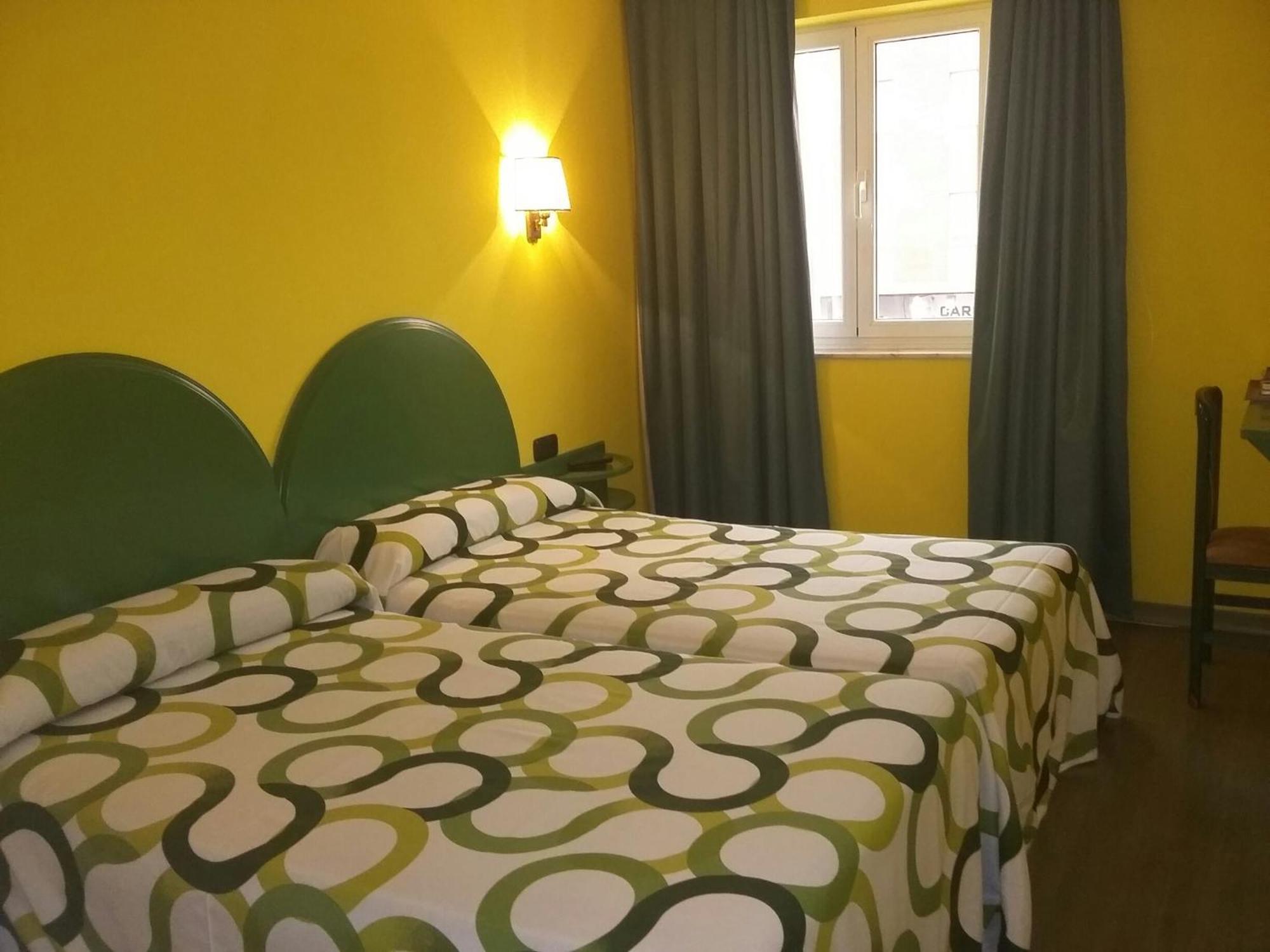 Hotel Villapaloma La Virgen del Camino Extérieur photo